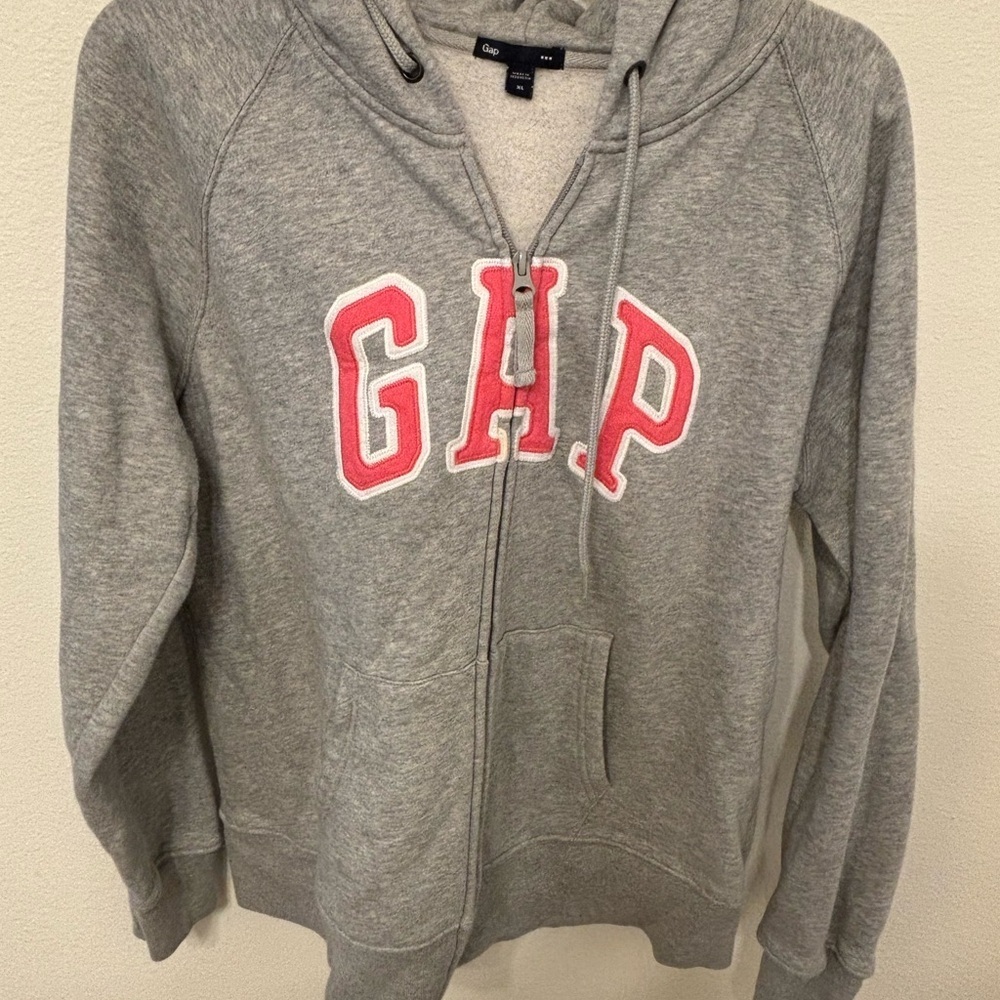 GAP Gray Hoodie with pink Logo